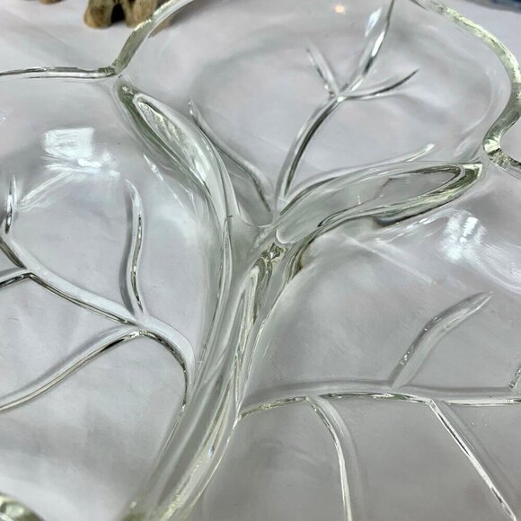 Vintage Clear Glass Leaf Shaped Divided Relish Dish - Picture 2 of 5